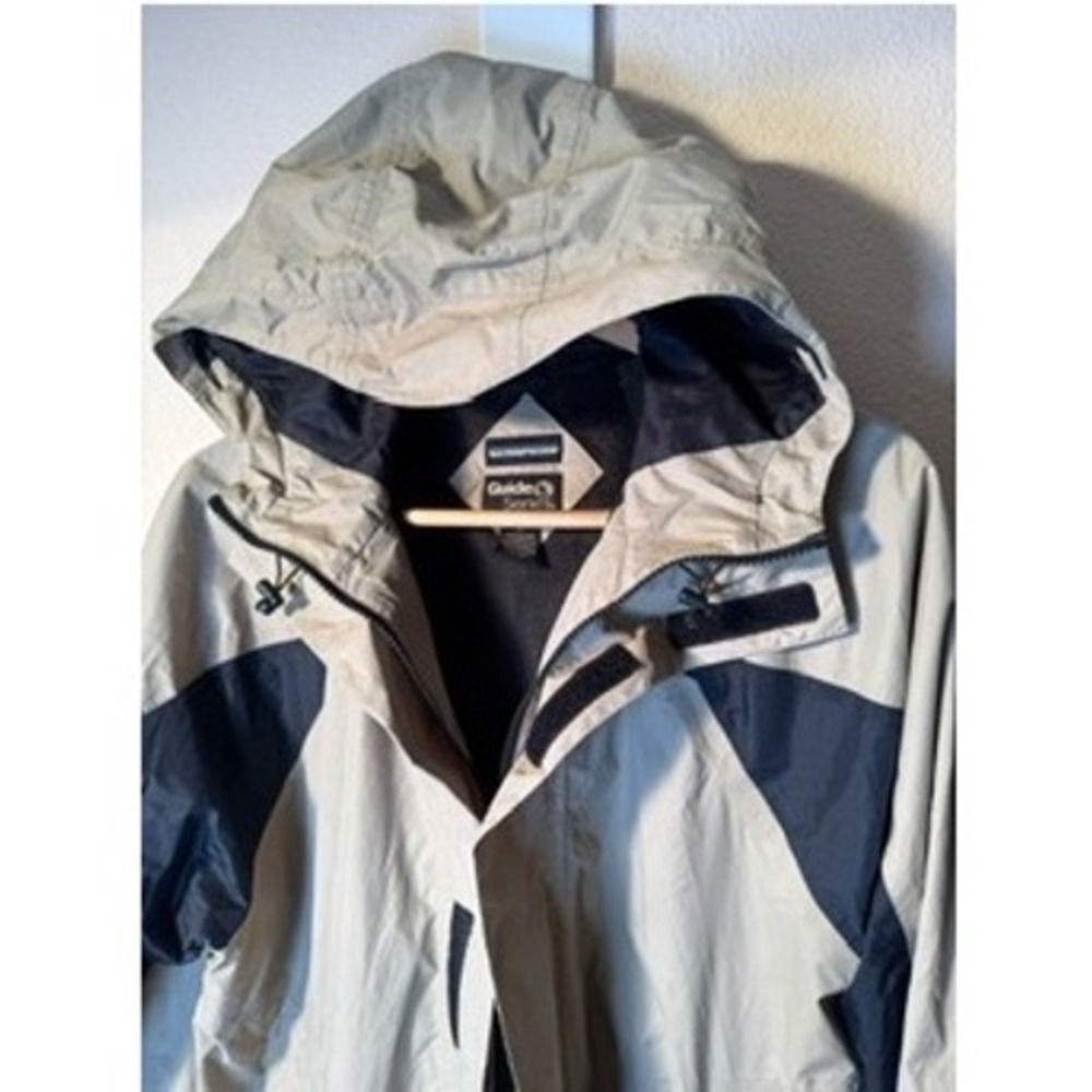 Guide Series Waterproof Packable Jacket Men's Bei… - image 4